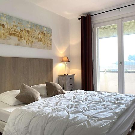 Appartement Vue Sur Mer Avec Terrasse, Plage De Trestraou A Perros-Guirec - Ref 861 Exterior foto